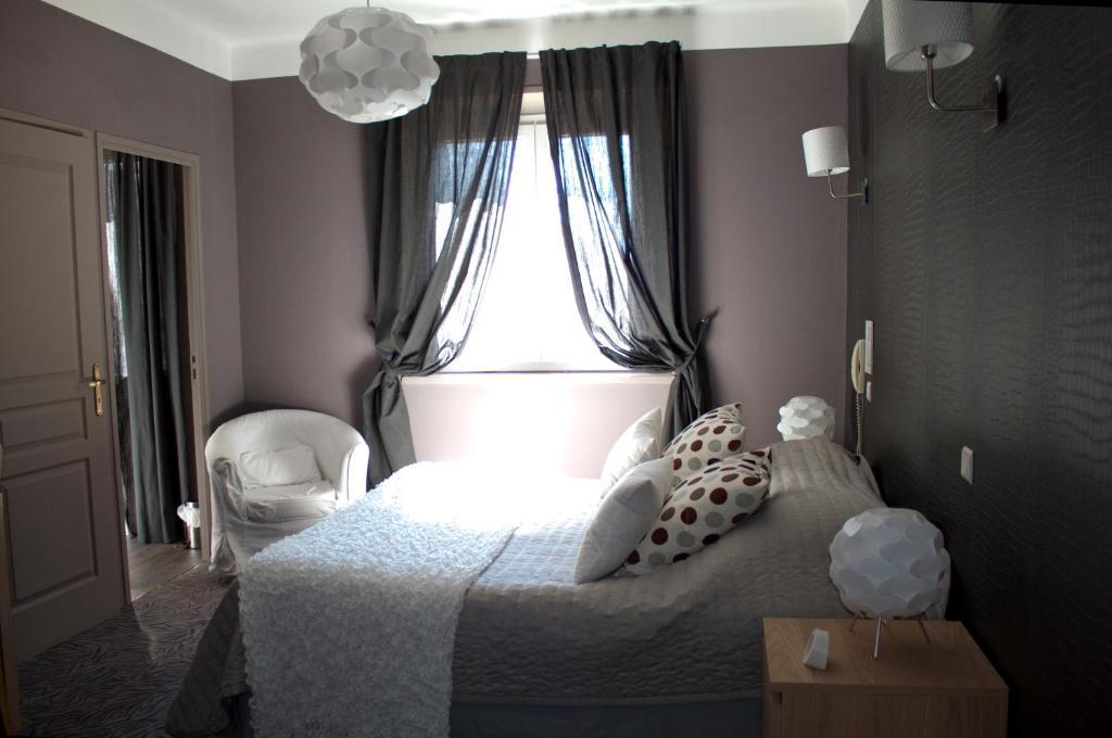 Logis Hotel La Magnanerie - Cote Bistro Aubignosc ห้อง รูปภาพ