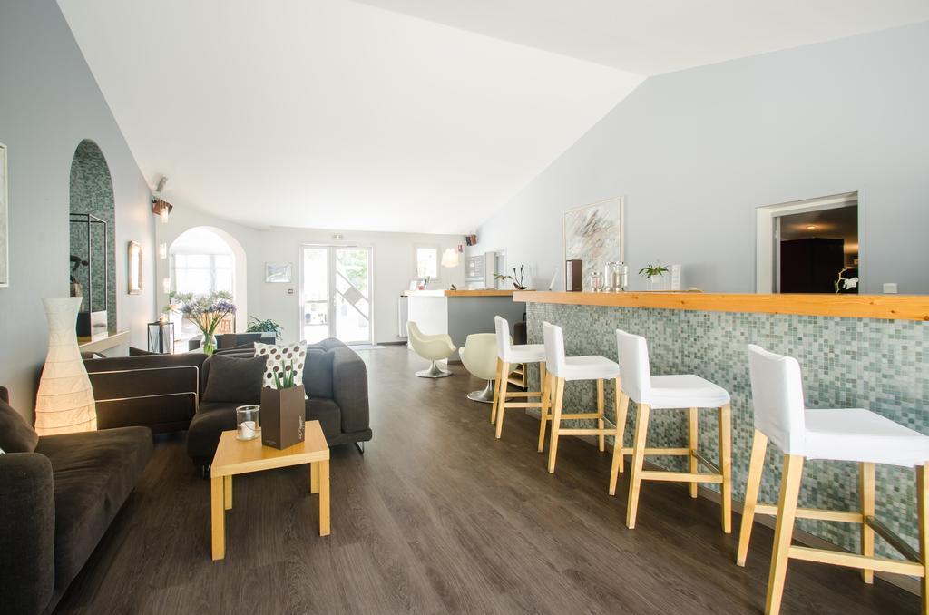 Logis Hotel La Magnanerie - Cote Bistro Aubignosc ภายนอก รูปภาพ