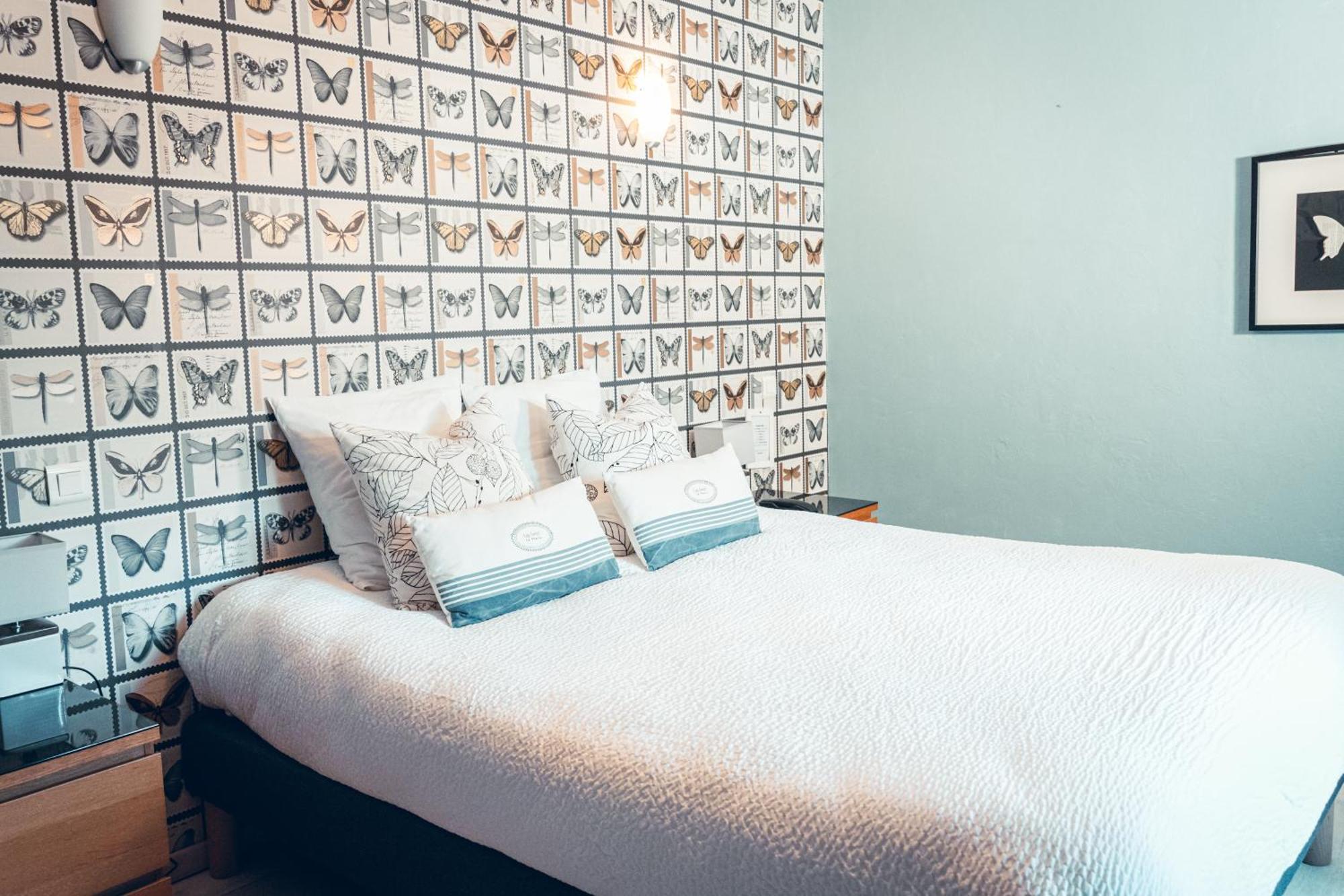 Logis Hotel La Magnanerie - Cote Bistro Aubignosc ภายนอก รูปภาพ
